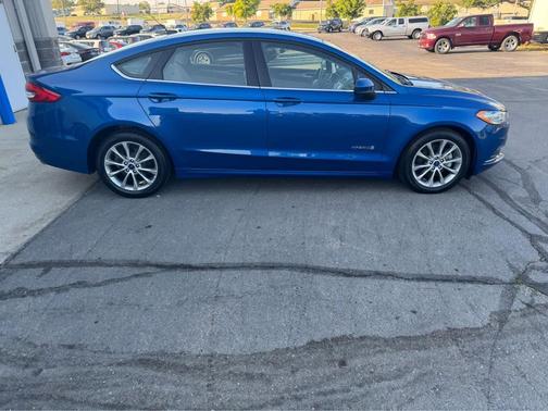 2017 Ford Fusion Hybrid S