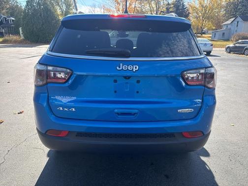 2023 Jeep Compass Latitude Lux