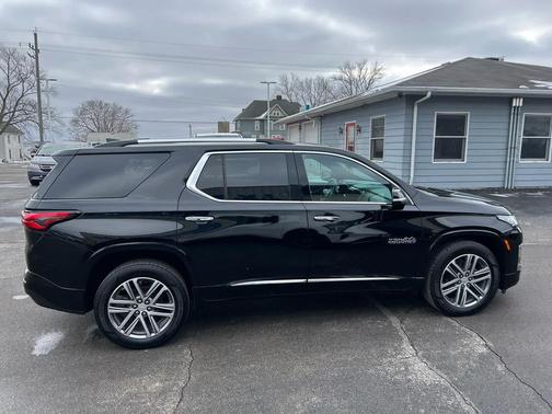 2022 Chevrolet Traverse High Country