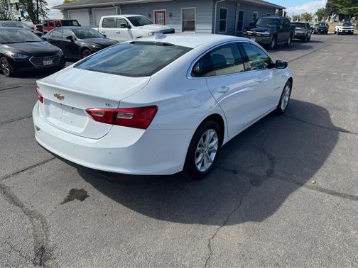 2024 Chevrolet Malibu FWD 1LT