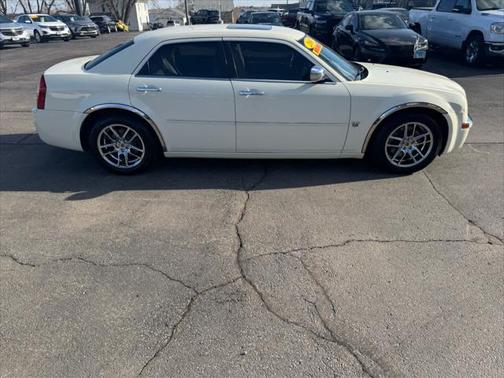 2007 Chrysler 300C Base