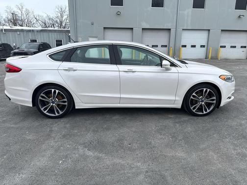 2017 Ford Fusion Platinum