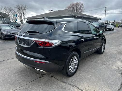 2022 Buick Enclave AWD Essence