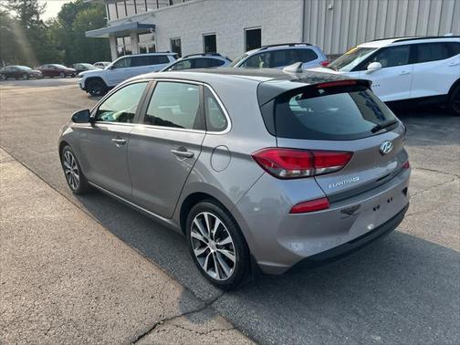 2020 Hyundai Elantra GT Base