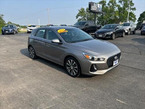 2020 Hyundai Elantra GT Base