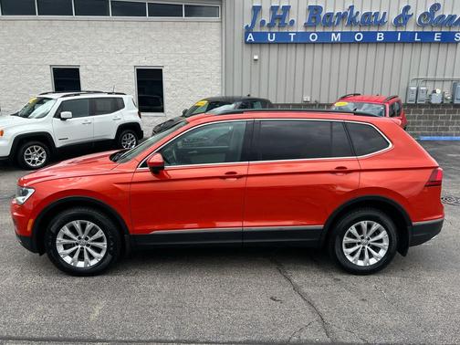 Habanero Orange Metallic 2018 Volkswagen Tiguan 2.0T SE 4MOTION