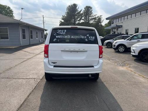 2017 Dodge Grand Caravan SE