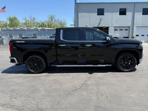 Black 2021 Chevrolet Silverado 1500 LTZ