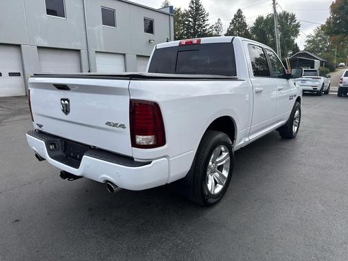2018 RAM 1500 Sport