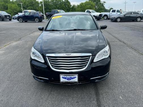2013 Chrysler 200 LX