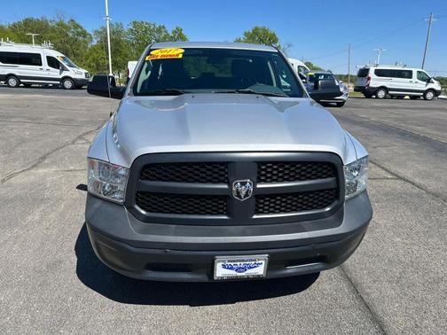 Bright Silver Metallic Clearcoat 2017 RAM 1500 Tradesman