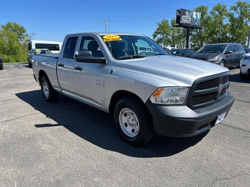 Bright Silver Metallic Clearcoat 2017 RAM 1500 Tradesman