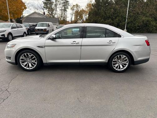 2013 Ford Taurus Limited