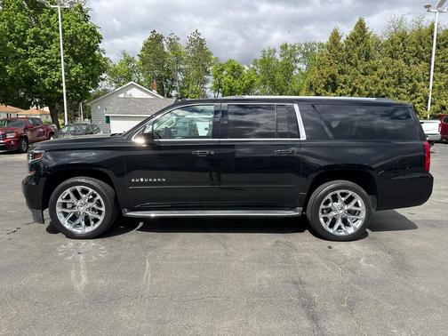 Black 2018 Chevrolet Suburban Premier