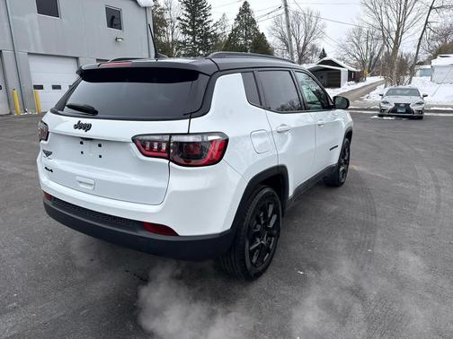2023 Jeep Compass Latitude