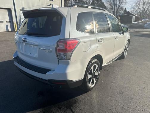 2017 Subaru Forester 2.5i Limited