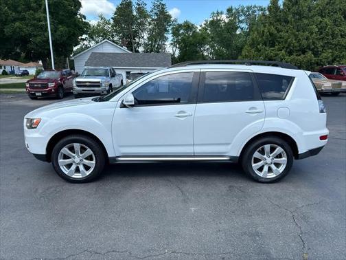 2010 Mitsubishi Outlander XLS