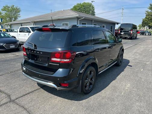 2019 Dodge Journey Crossroad