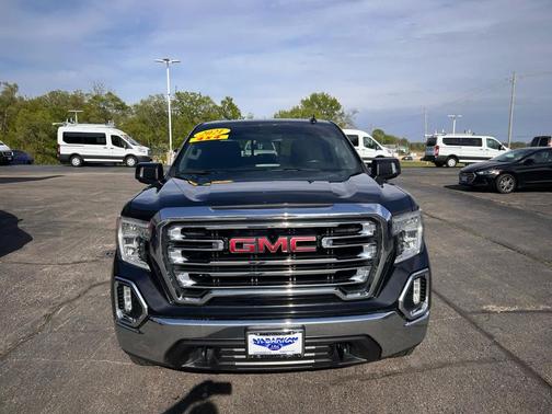BLACK 2021 GMC Sierra 1500 SLT