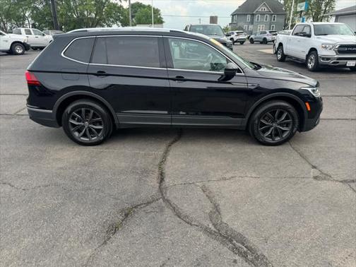 2022 Volkswagen Tiguan 2.0T SE 4MOTION