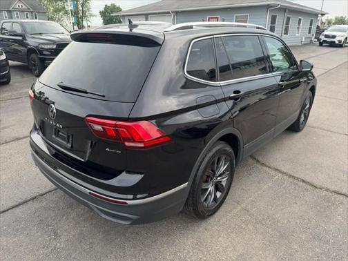2022 Volkswagen Tiguan 2.0T SE 4MOTION