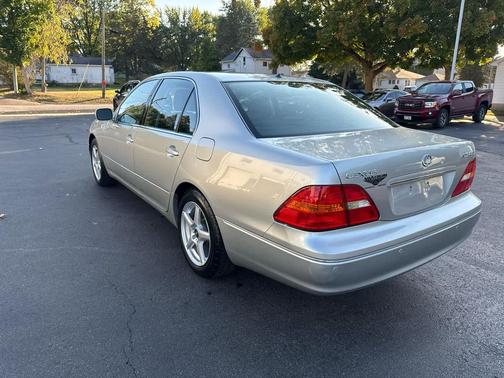 2003 Lexus LS 430 Base