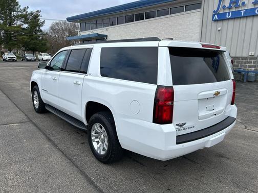 Summit White 2016 Chevrolet Suburban LT
