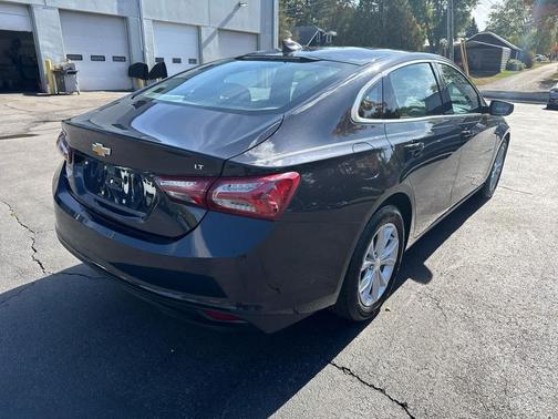 2022 Chevrolet Malibu LT