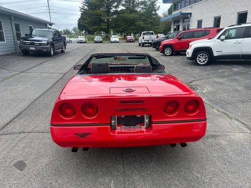 RED 1989 Chevrolet Corvette Base