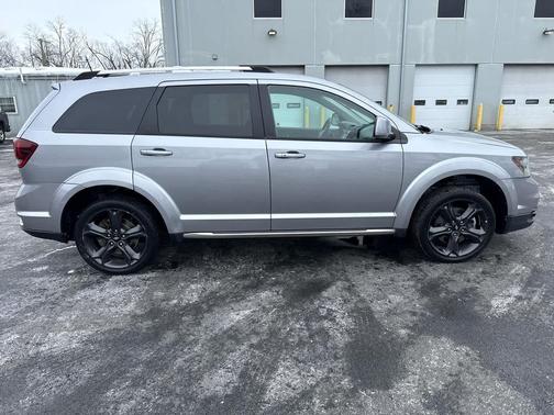 2018 Dodge Journey Crossroad