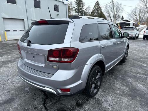 2018 Dodge Journey Crossroad