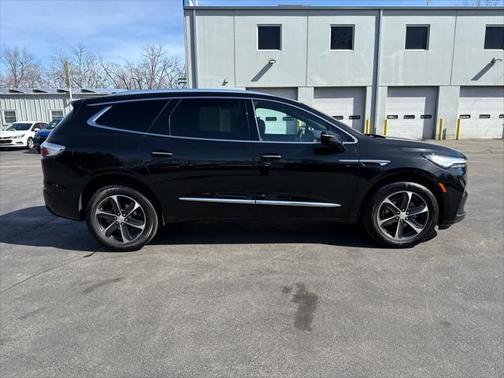 2022 Buick Enclave AWD Essence