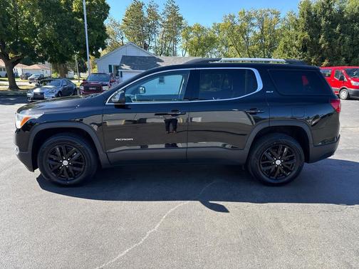 2019 GMC Acadia SLT-1