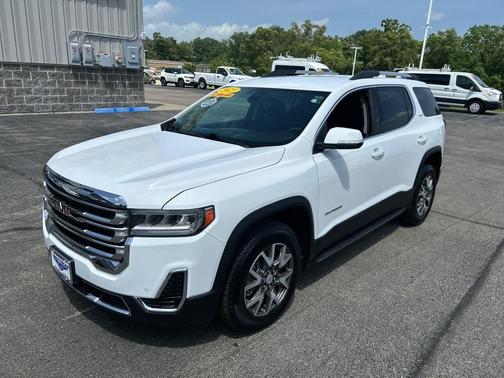Summit White 2023 GMC Acadia AWD SLE