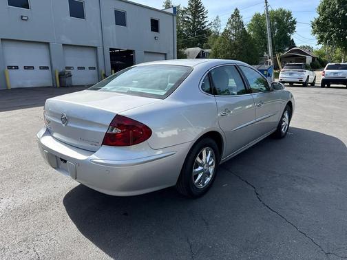 Sterling Silver Metallic 2005 Buick LaCrosse CXL
