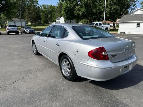 Sterling Silver Metallic 2005 Buick LaCrosse CXL