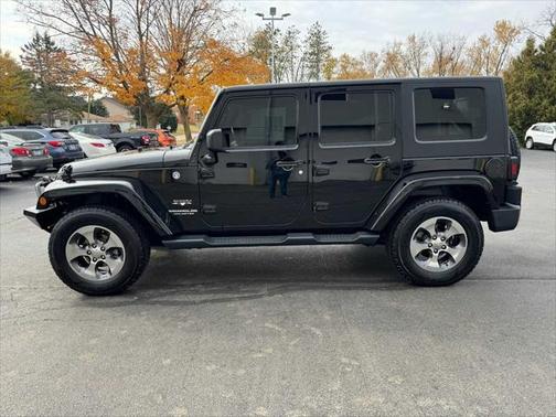 2016 Jeep Wrangler Unlimited Sahara
