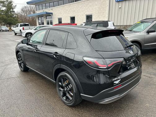2025 Honda HR-V AWD Sport