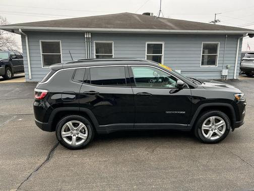 2023 Jeep Compass Latitude