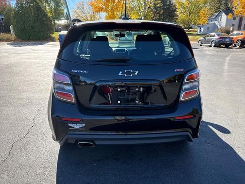 2019 Chevrolet Sonic LT