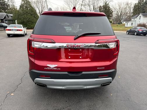 2021 GMC Acadia AWD SLT