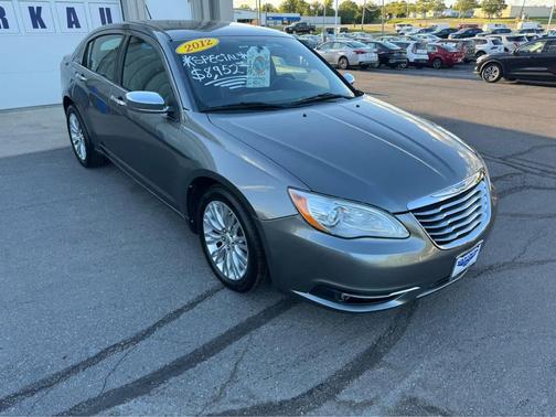 2012 Chrysler 200 Limited