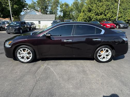 2014 Nissan Maxima SV