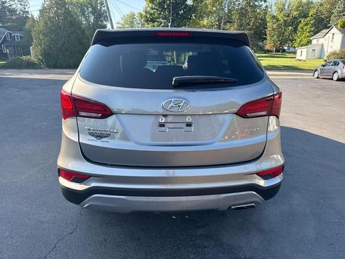 2018 Hyundai Santa Fe Sport 2.4L
