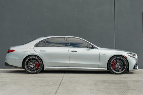 2025 Mercedes-Benz AMG S 63 E 4MATIC
