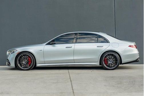 2025 Mercedes-Benz AMG S 63 E 4MATIC