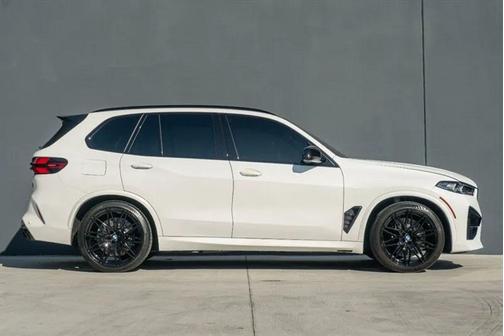 2025 BMW X5 M Base