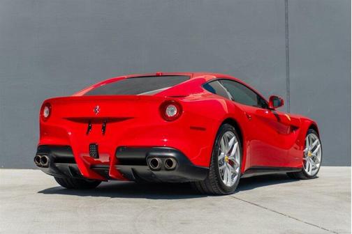 2017 Ferrari F12berlinetta Base
