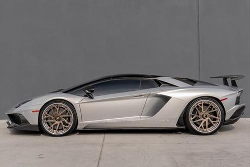 2018 Lamborghini Aventador S LP 740-4 S