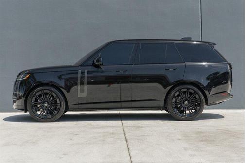 2023 Land Rover Range Rover P400 SE